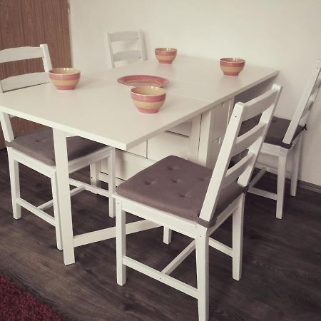 Apartman Pernink - Ubytovani V Srdci Krusnych Hor מראה חיצוני תמונה